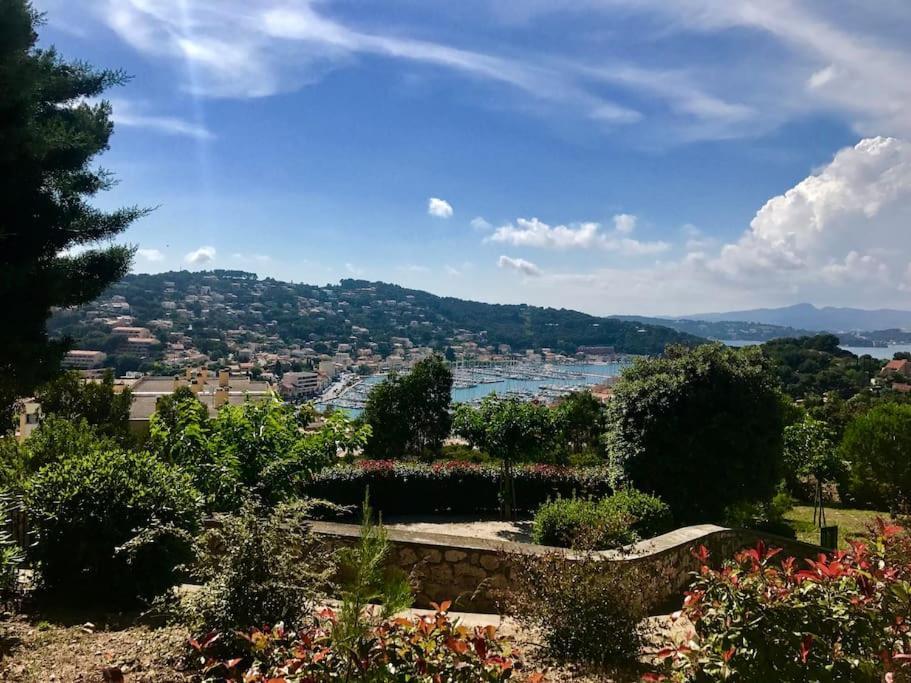 Les Hibiscus Apartment Saint-Mandrier-sur-Mer Bagian luar foto