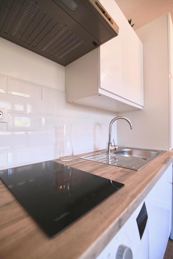 Les Hibiscus Apartment Saint-Mandrier-sur-Mer Bagian luar foto
